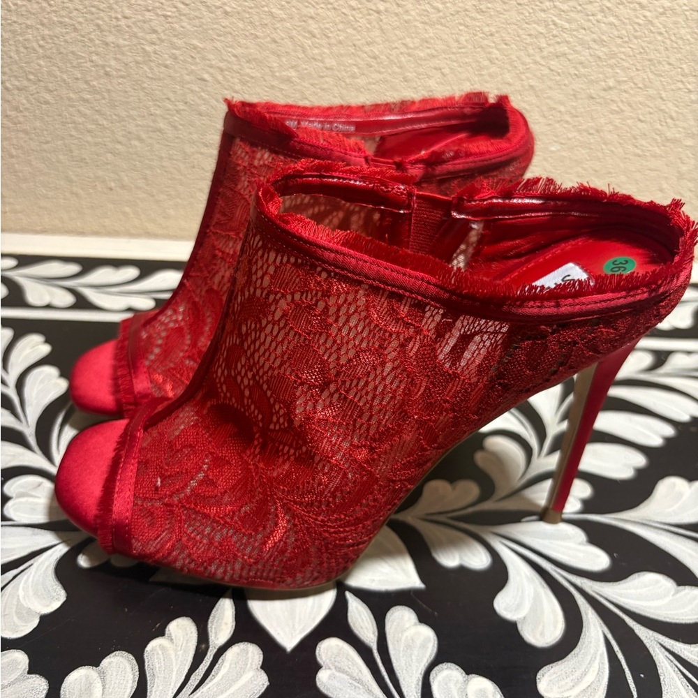 Steve Madden Women's Kourt Lace High Heel Dress Mules - Picture 2 of 7